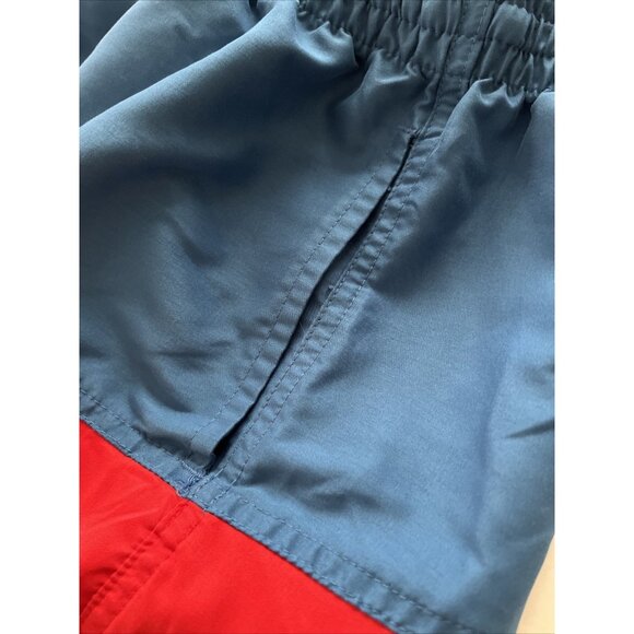 Chubbies The Liberties 5.5" Magic Print Flag Swim Trunks Red And Blue, Large - Picture 9 of 10